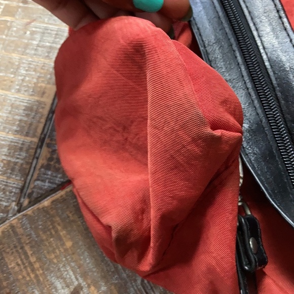 Baggallini backback w/leather details. - Picture 4 of 7